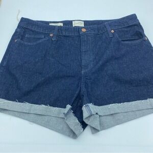 Universal Thread Vintage Midi Jean Cutoff Shorts - Size‎ 24